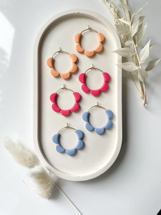 Barevné Poppy předčily mé očekávání😍 Ale nejspíš by na fotce ani tak hezky nevynikly,nebýt tácku od skvělé Hanky...